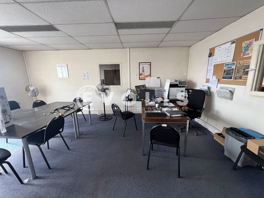 Photo 5 – location Entrepôts / activités	COLLEGIEN (77090)