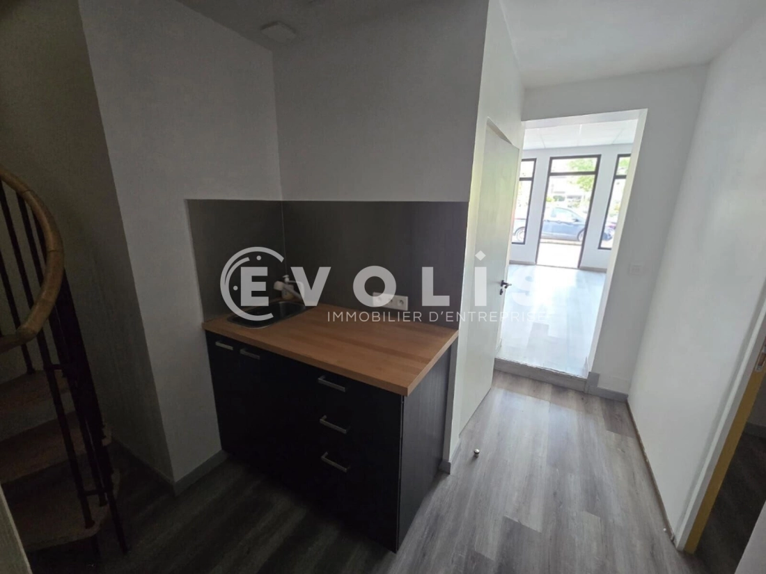 Photo 4 – vente Locaux commerciaux	VIRY CHATILLON (91170)
