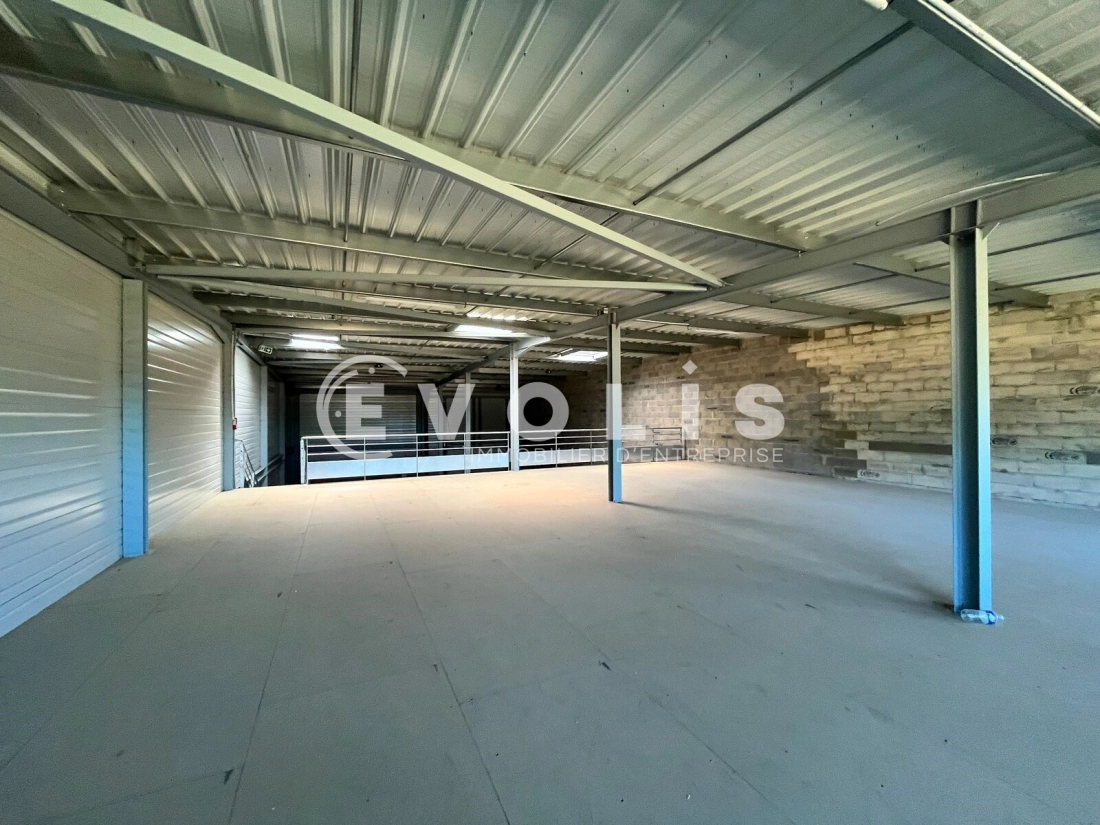 Photo 11 – location Entrepôts / activités	AMBARES ET LAGRAVE (33440)