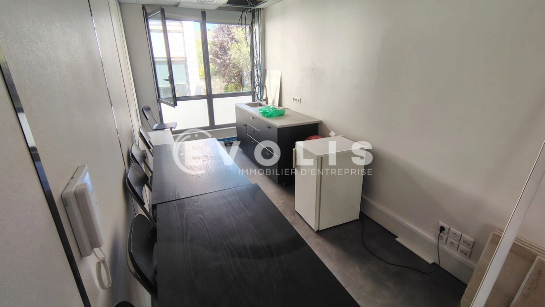 Photo 8 – location bureaux	MONTREUIL (93100)