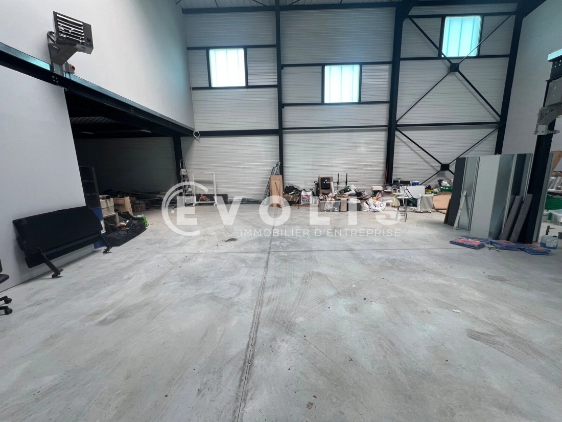 Photo 7 – location Entrepôts / activités	COURTRY (77181)