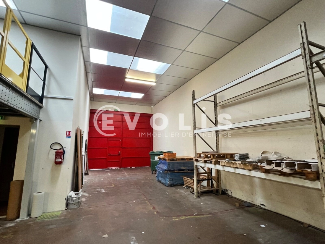 Photo 3 – location Entrepôts / activités	EYSINES (33320)