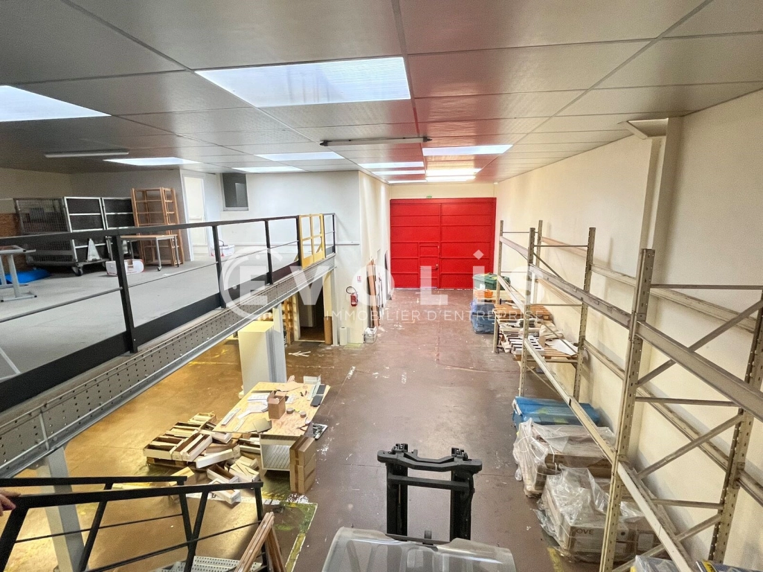 Photo 10 – location Entrepôts / activités	EYSINES (33320)
