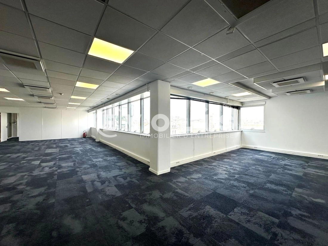 Photo 13 – location bureaux	ISSY LES MOULINEAUX (92130)
