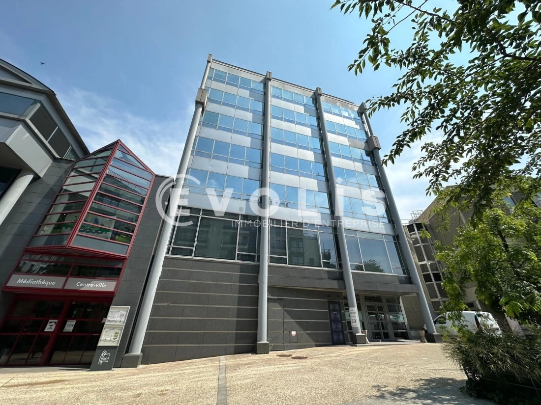 Photo 2 – location bureaux	ISSY LES MOULINEAUX (92130)