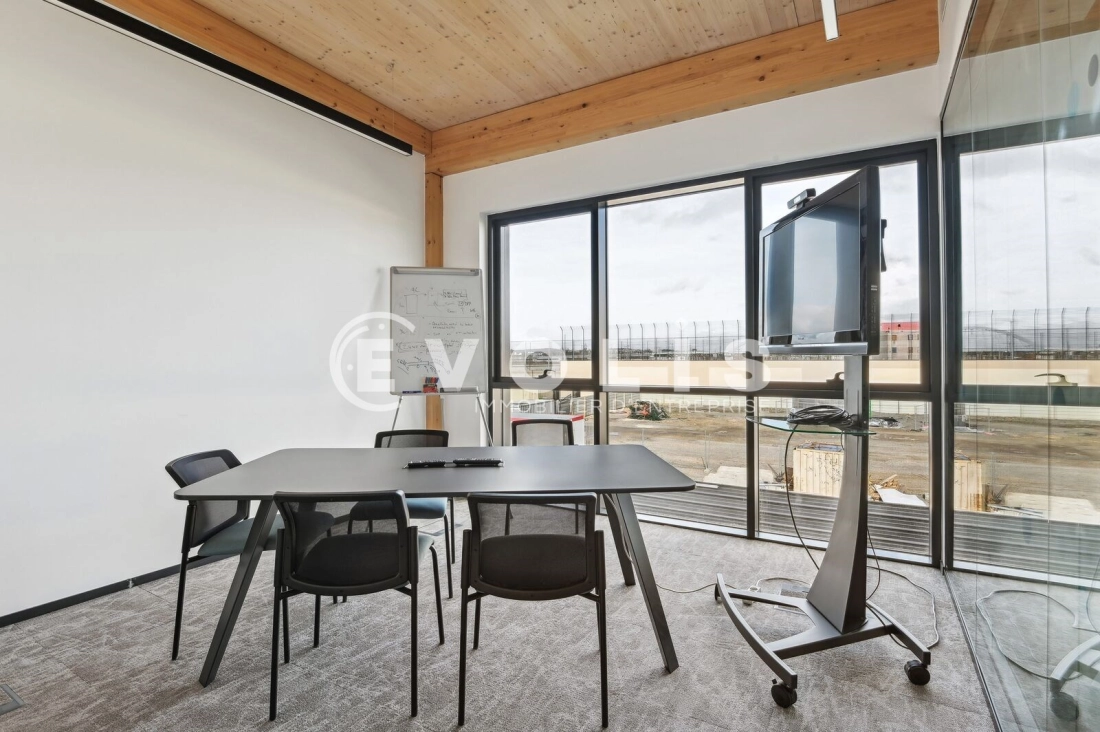 Photo 13 – location Entrepôts / activités	NANTERRE (92000)