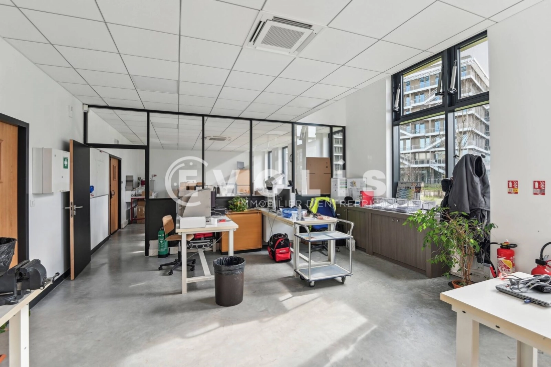 Photo 14 – location Entrepôts / activités	NANTERRE (92000)