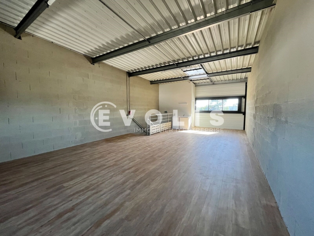 Photo 7 – location Entrepôts / activités	GRADIGNAN (33170)