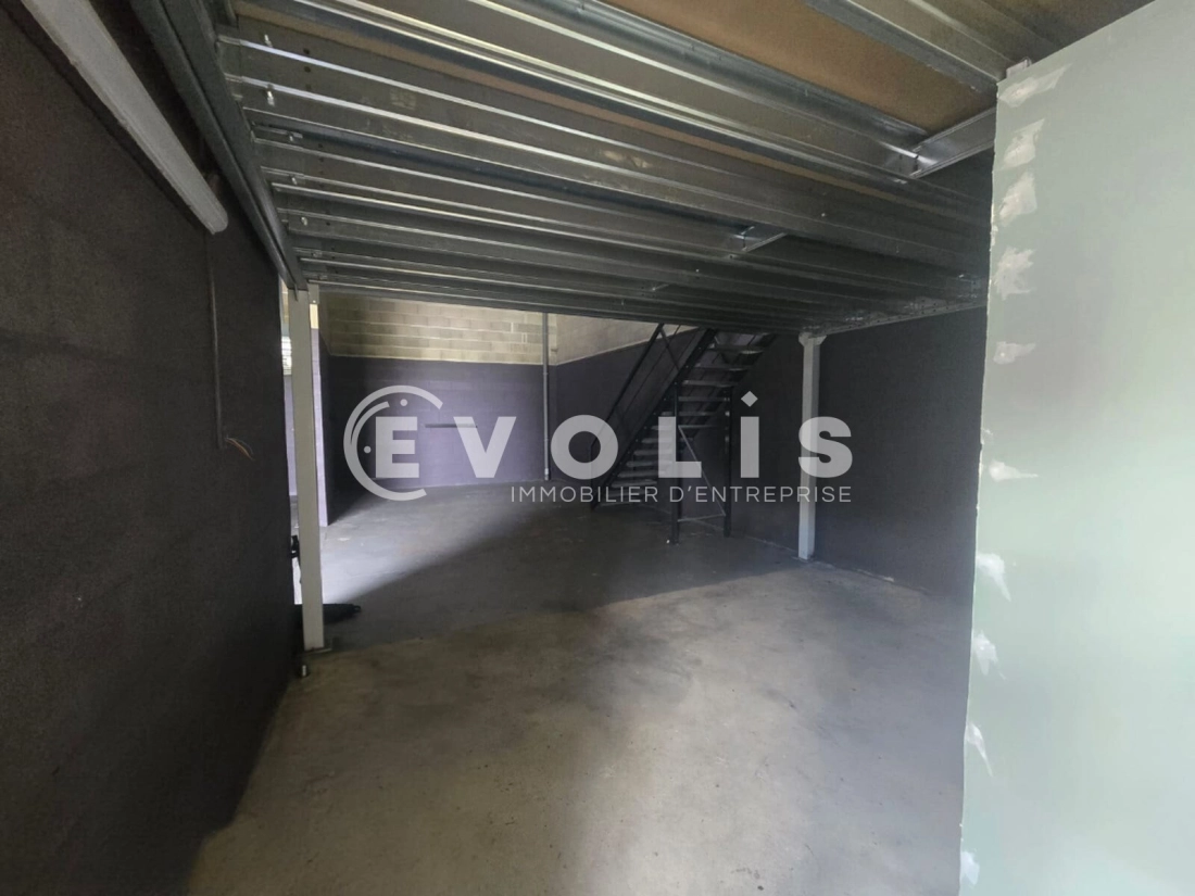 Photo 4 – location Entrepôts / activités	BALLANCOURT SUR ESSONNE (91610)