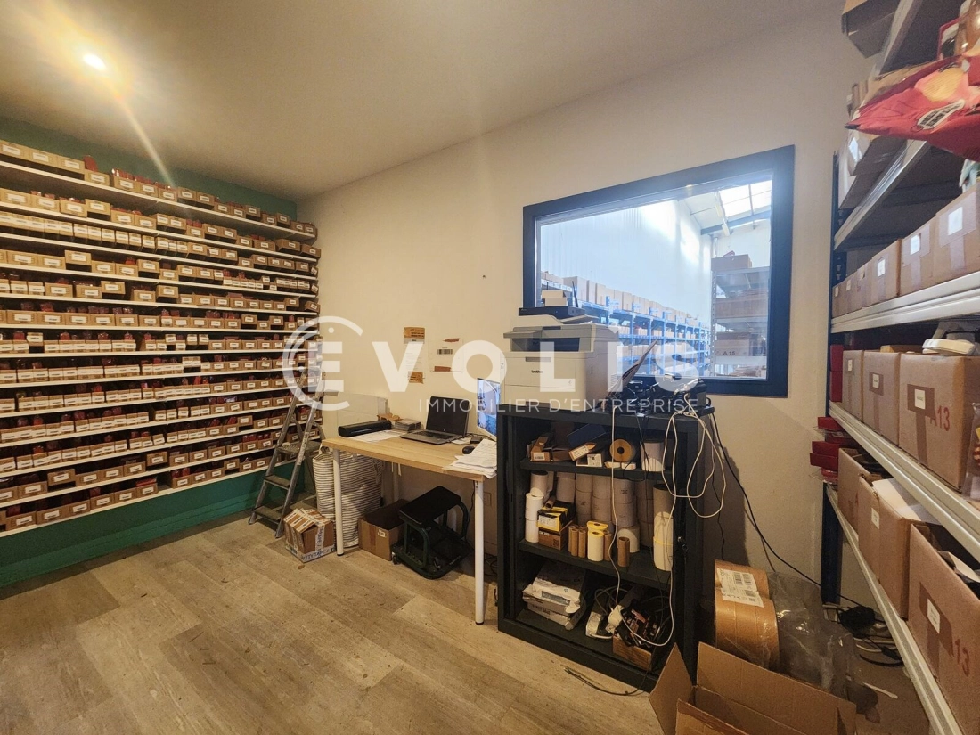 Photo 4 – location Entrepôts / activités	SAINT MARCEL BEL ACCUEIL (38080)