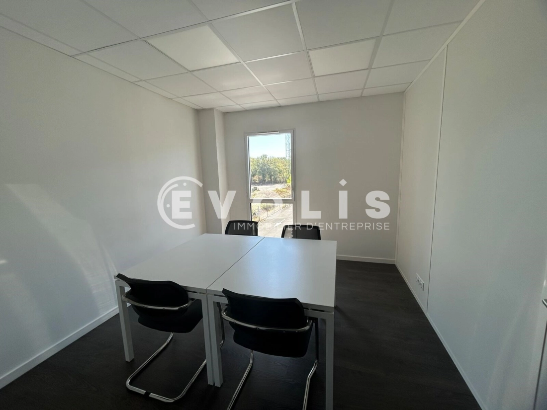 Photo 11 – location bureaux	SAINT MEDARD EN JALLES (33160)