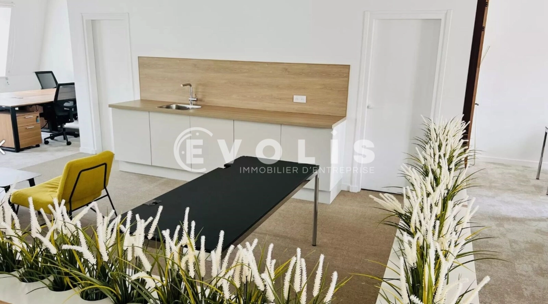 Photo 4 – location Coworking	PARIS (75008)