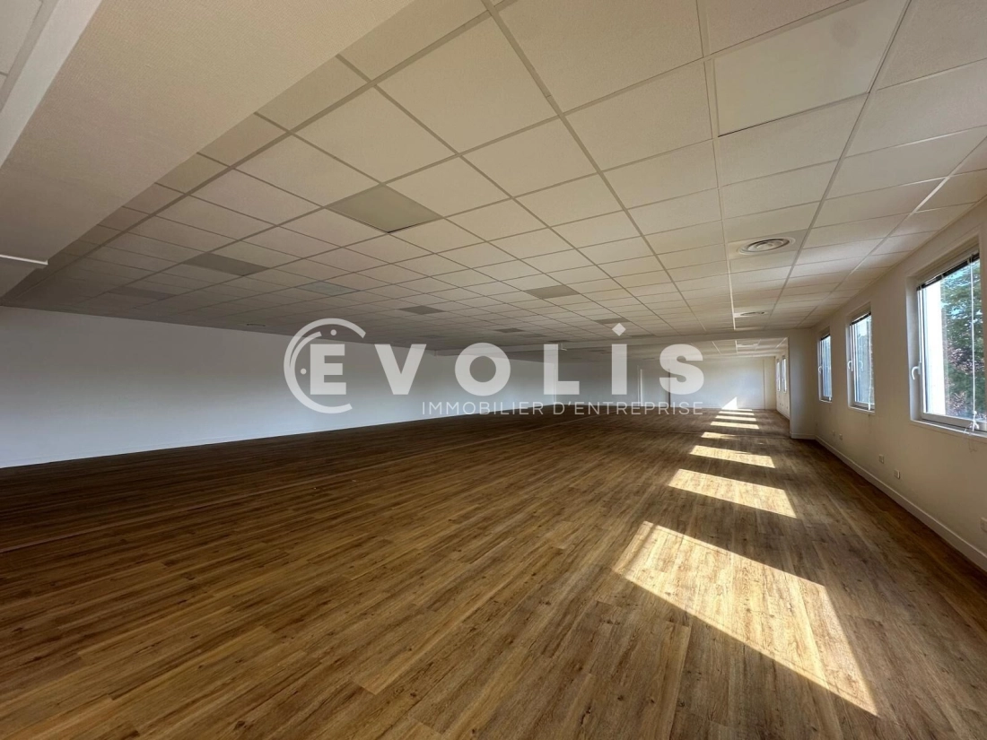 Photo 11 – location Entrepôts / activités	GENNEVILLIERS (92230)