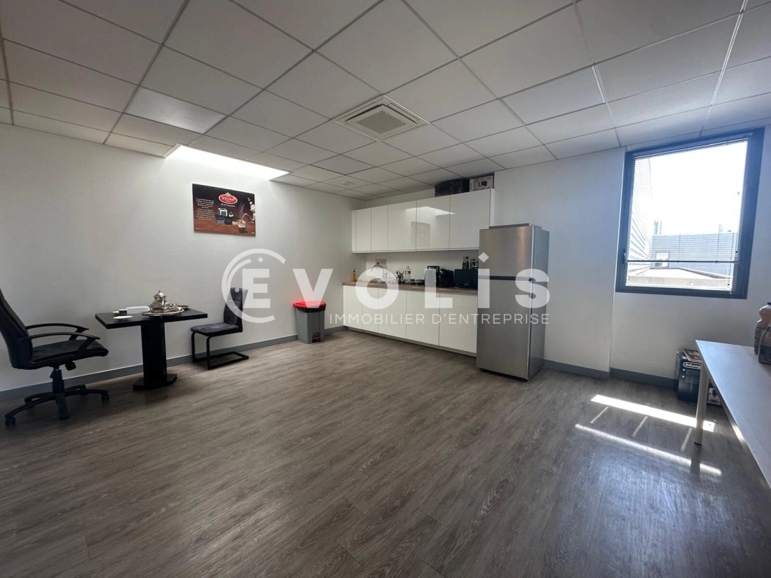 Photo 15 – location bureaux	GENNEVILLIERS (92230)