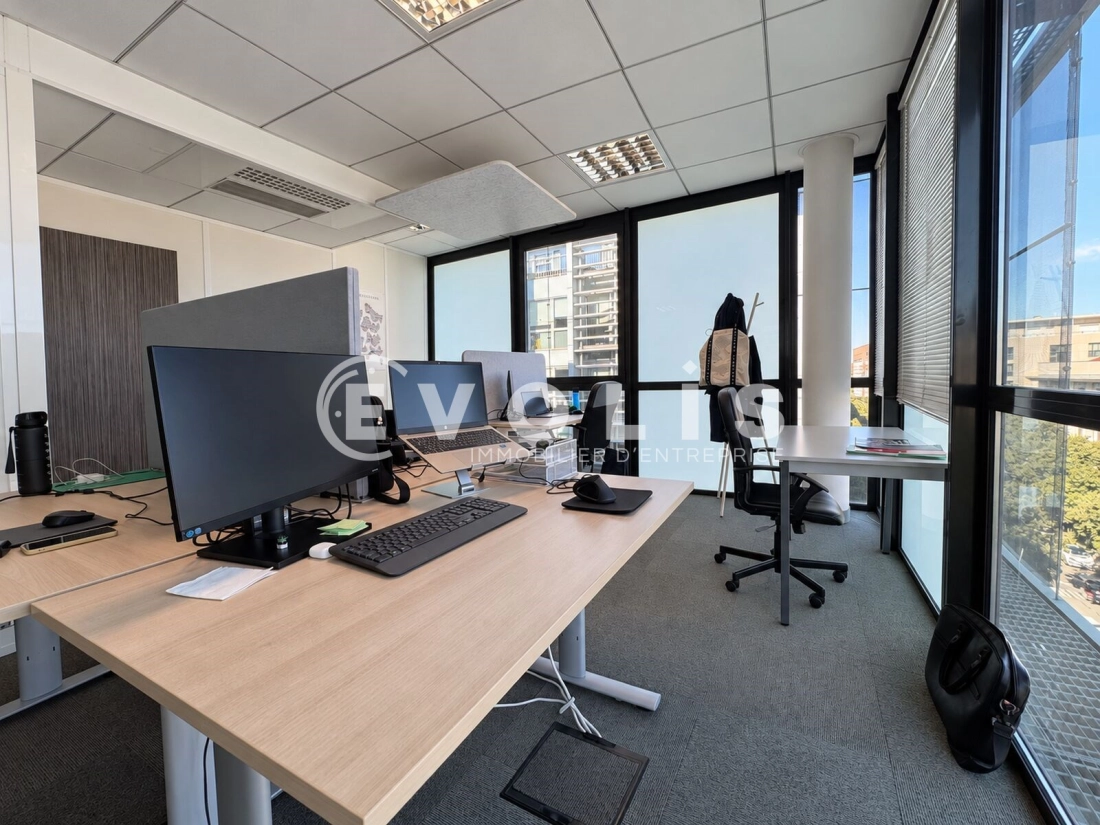 Photo 4 – location bureaux	LYON (69007)