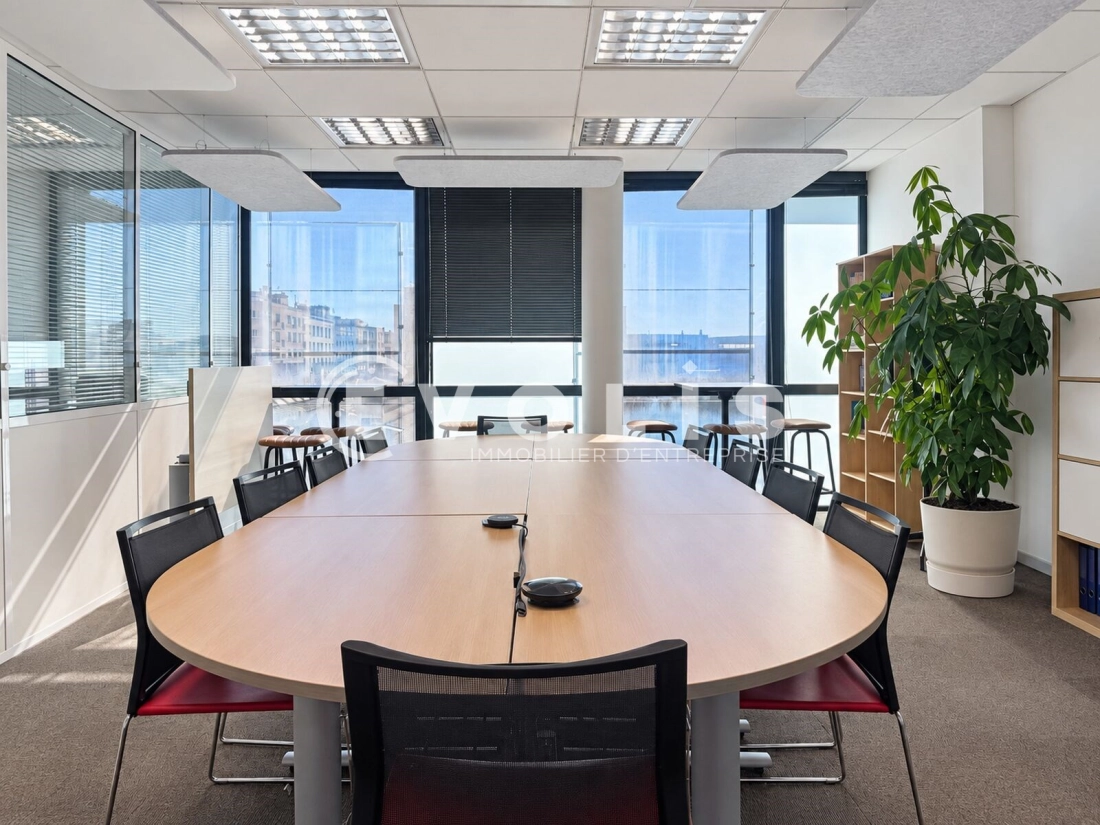 Photo 11 – location bureaux	LYON (69007)
