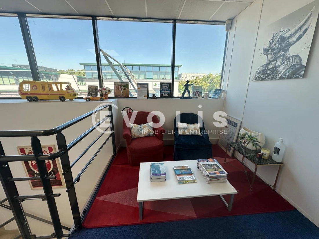 Photo 5 – location bureaux	VILLENEUVE LA GARENNE (92390)