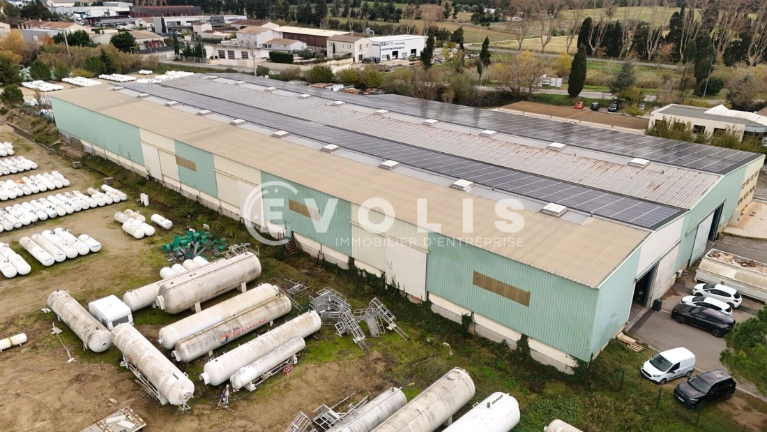 Photo 1 – location Entrepôts / activités	SAINT REMY DE PROVENCE (13210)