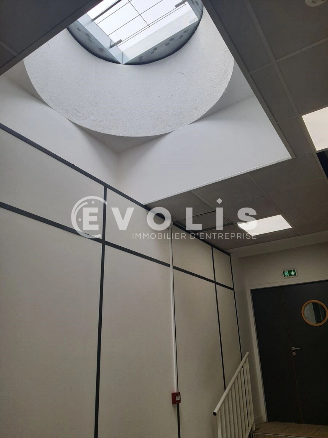 Photo 4 – location Locaux commerciaux	PARIS (75019)