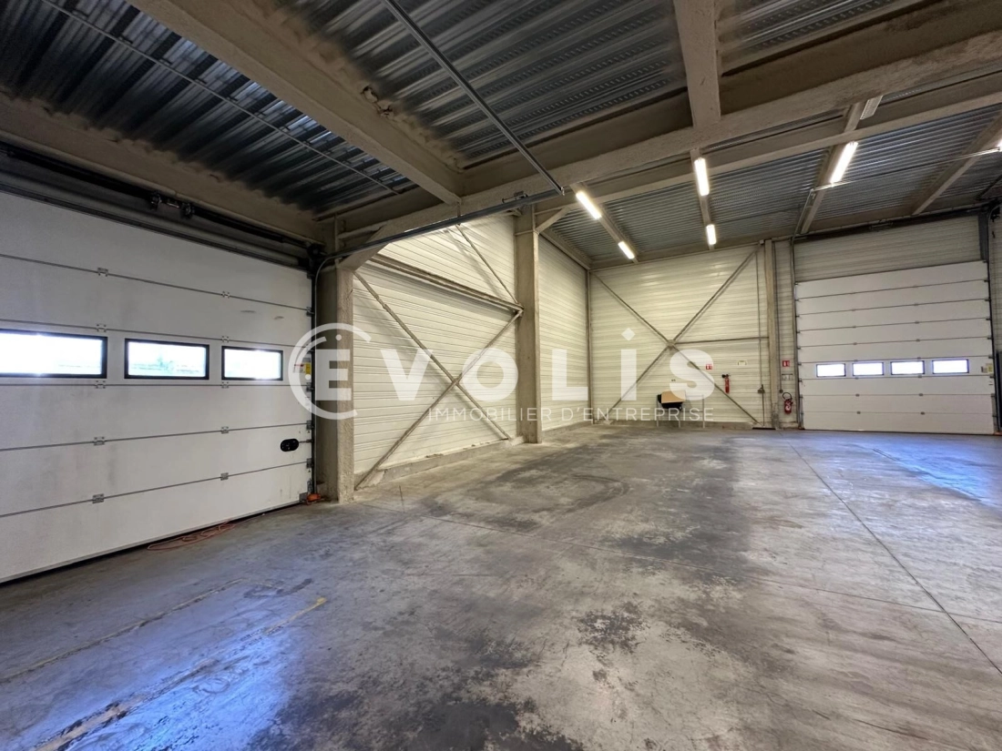 Photo 3 – location Entrepôts / activités	NANTERRE (92000)