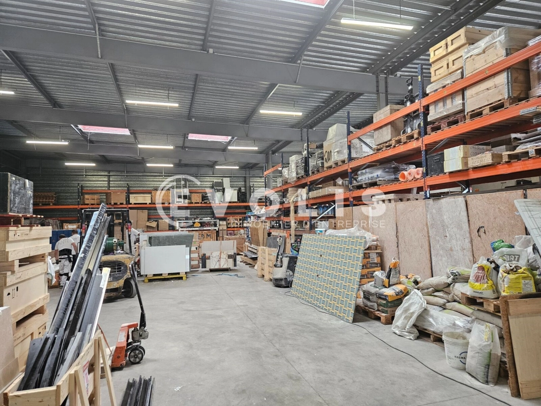 Photo 2 – location Entrepôts / activités	CHAMPLAN (91160)