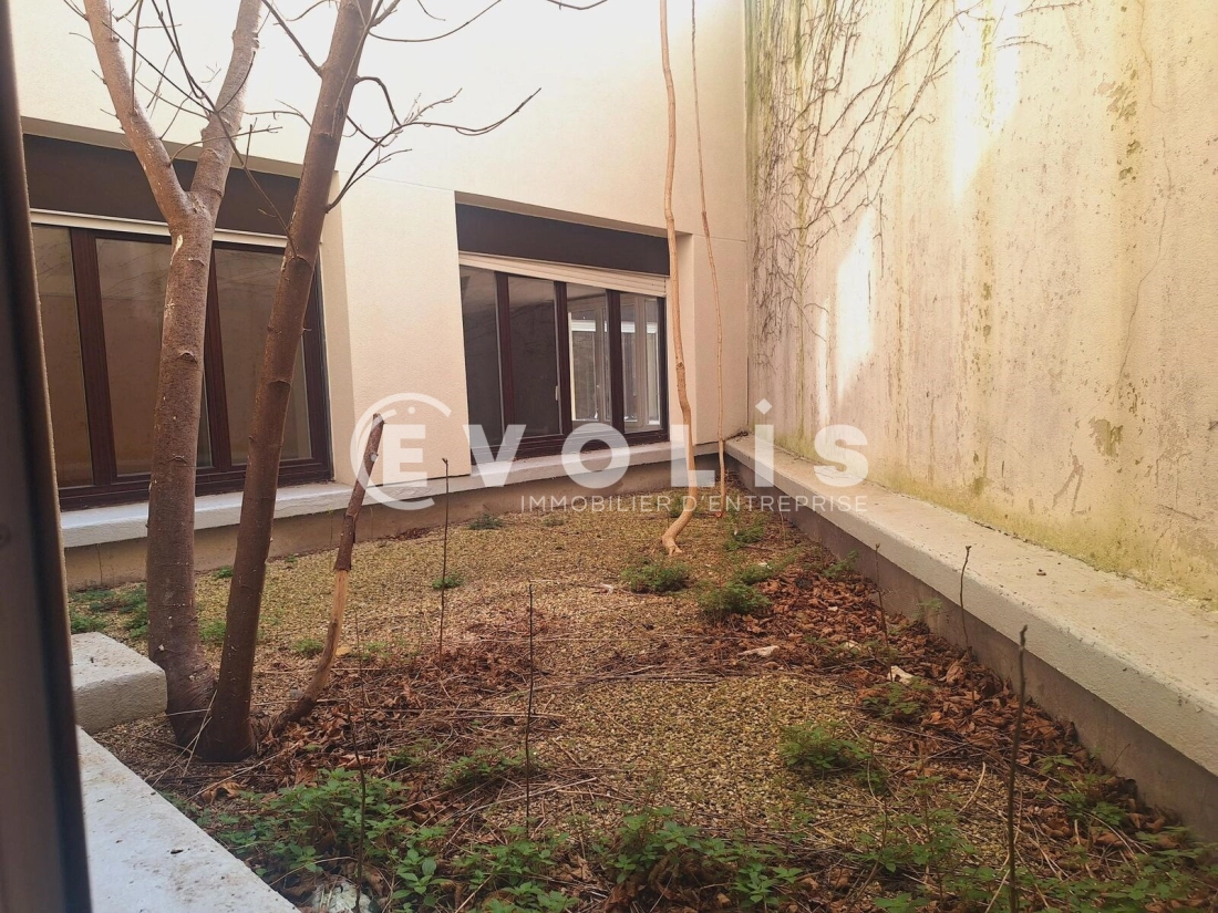 Photo 5 – vente bureaux	PARIS (75018)