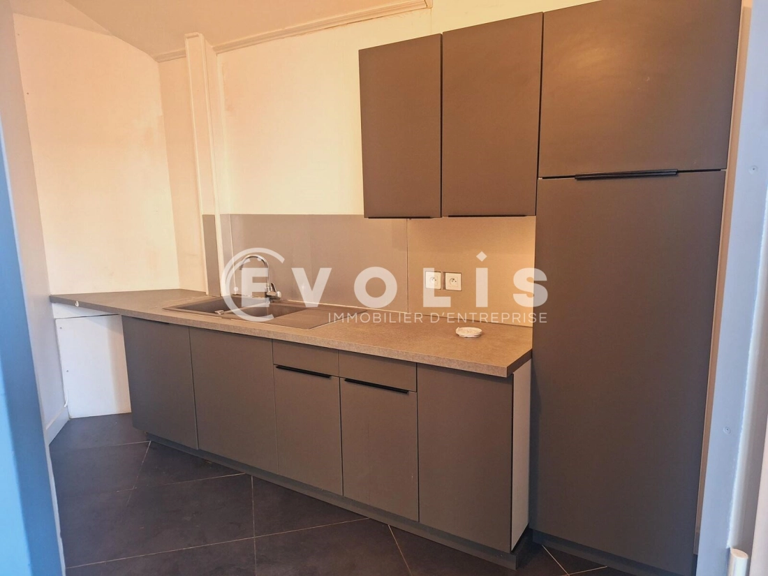 Photo 7 – vente bureaux	PARIS (75018)