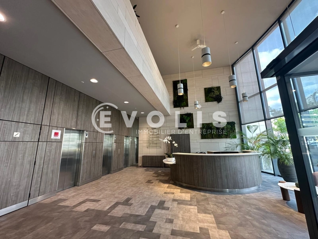 Photo 1 – location bureaux	LA GARENNE COLOMBES (92250)