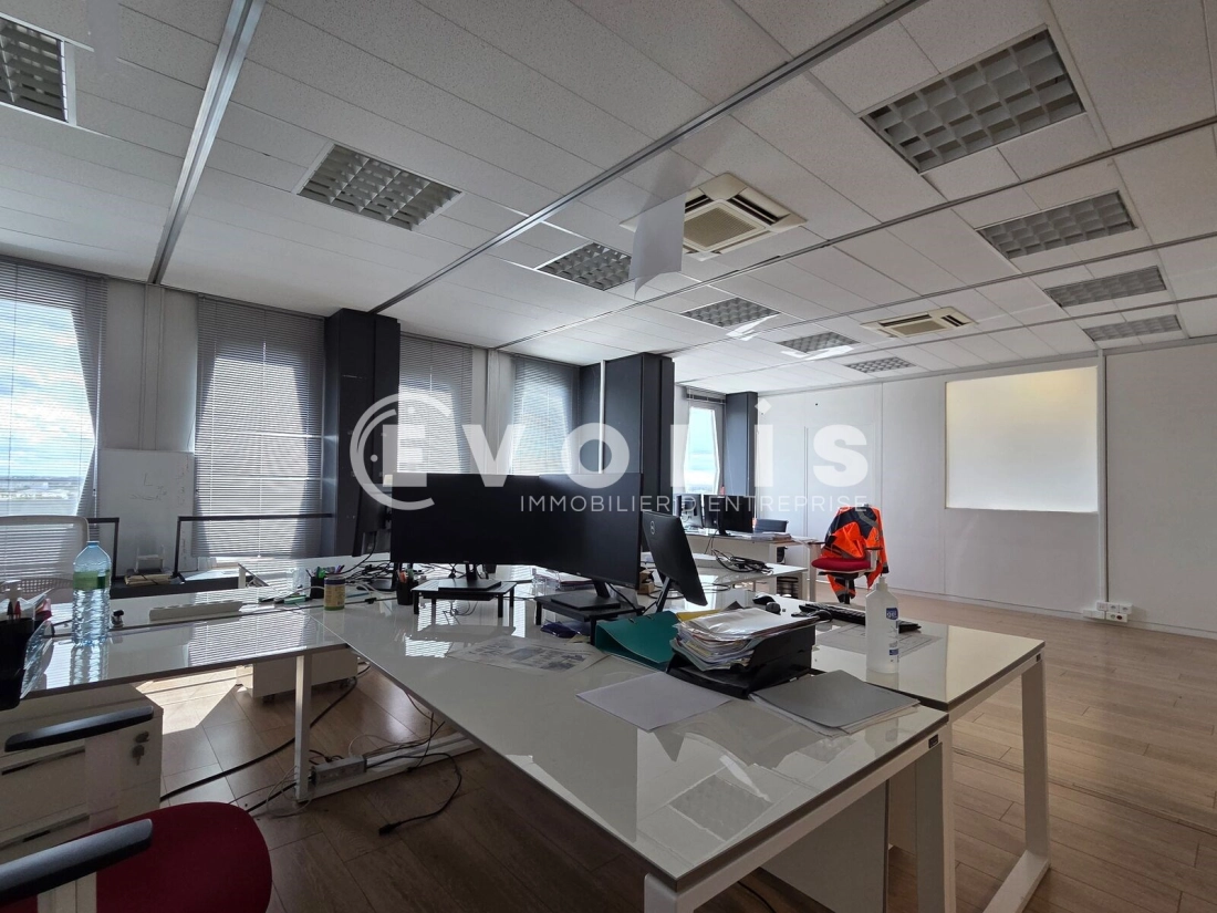 Photo 3 – location bureaux	THIAIS (94320)