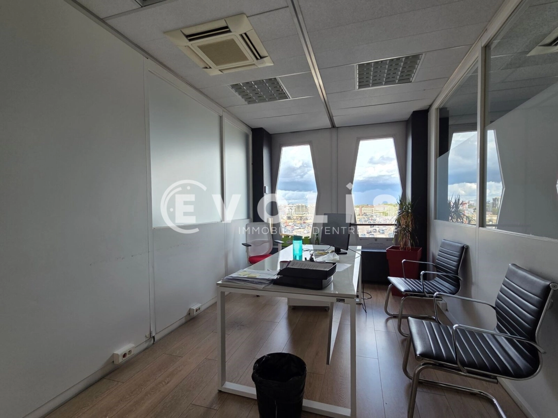 Photo 7 – location bureaux	THIAIS (94320)