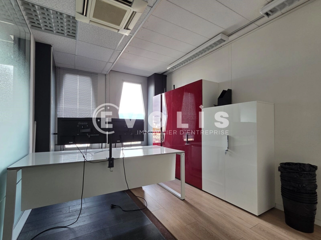 Photo 13 – location bureaux	THIAIS (94320)