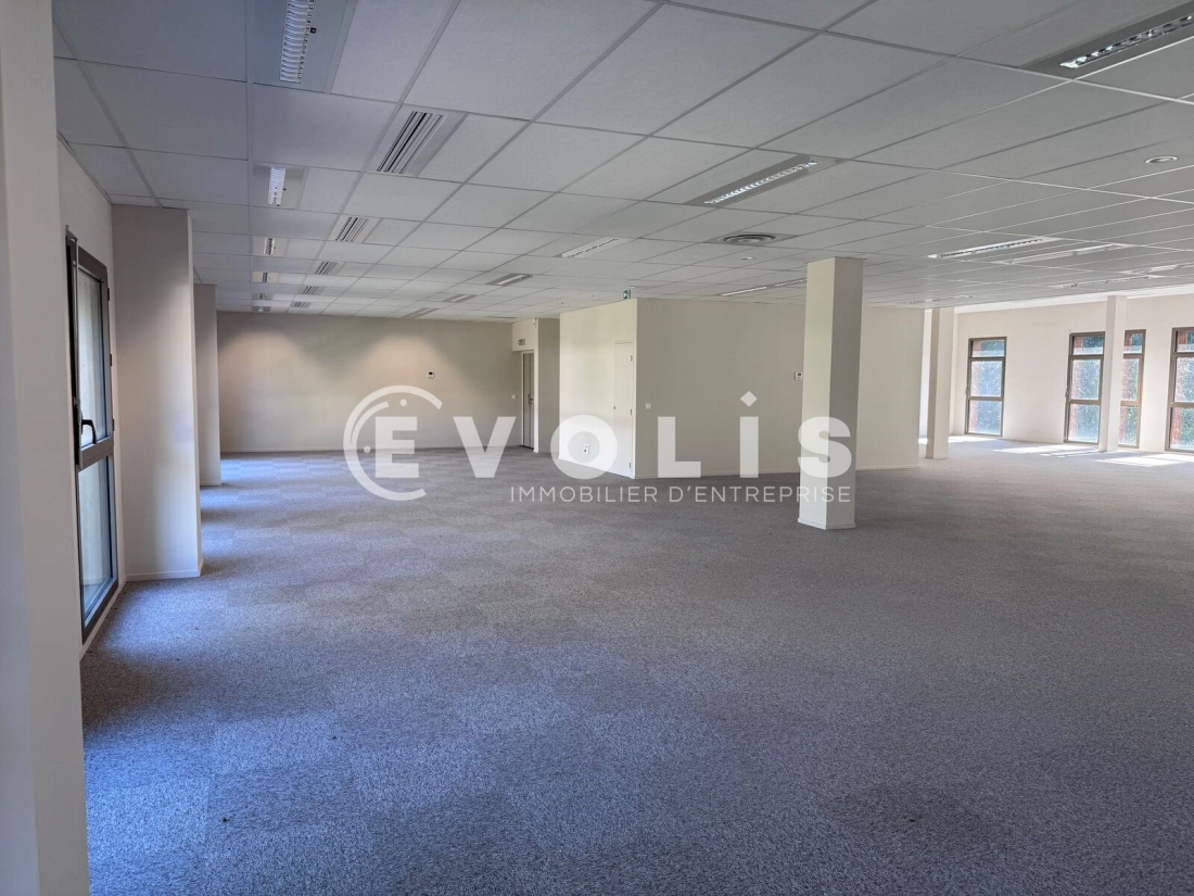 Photo 14 – location bureaux	LIMONEST (69760)