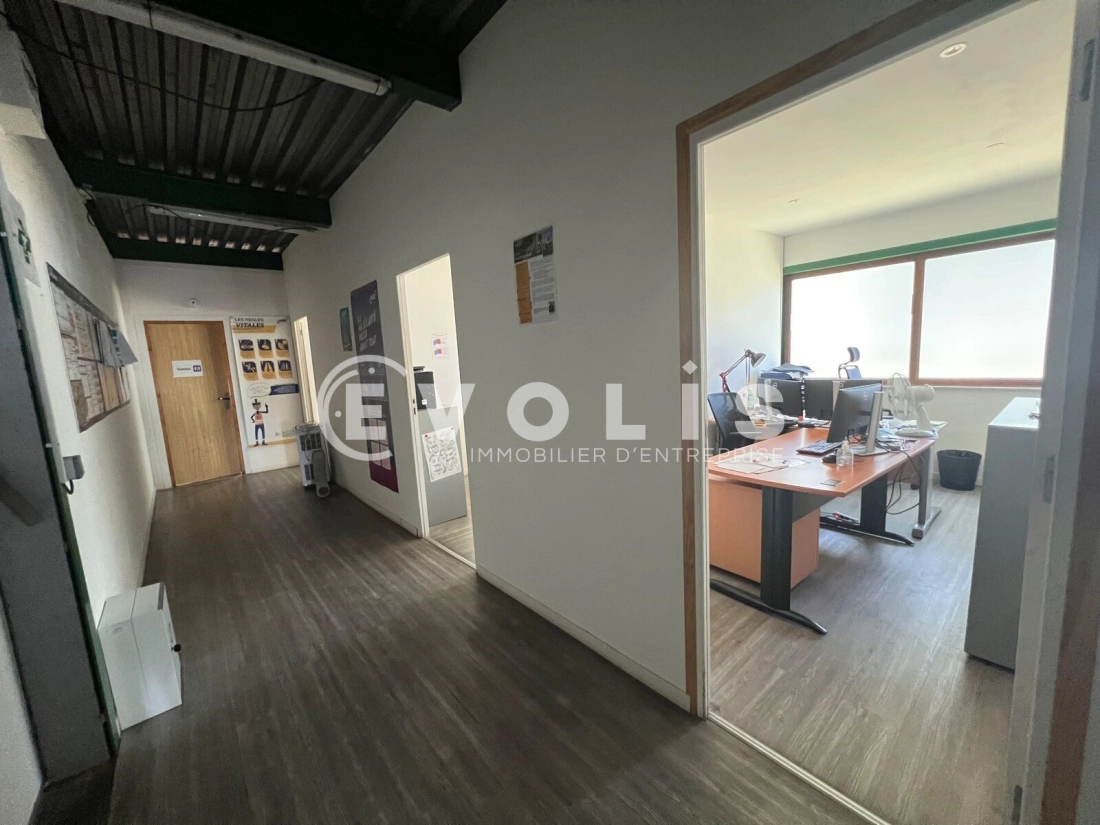 Photo 9 – location Entrepôts / activités	CHAMPLAN (91160)