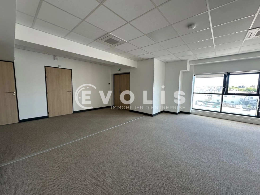 Photo 14 – location Entrepôts / activités	COLOMBES (92700)