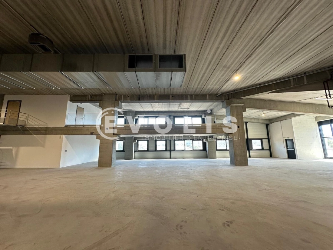 Photo 4 – location Entrepôts / activités	COLOMBES (92700)