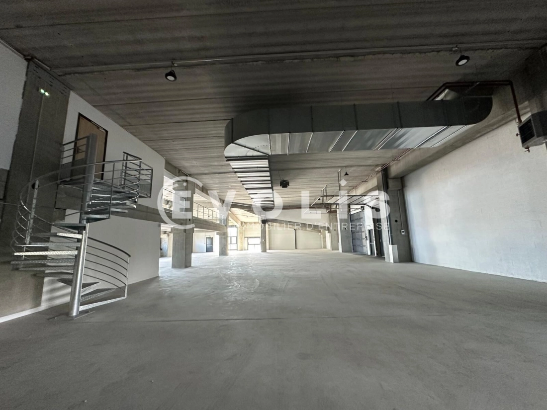 Photo 8 – location Entrepôts / activités	COLOMBES (92700)
