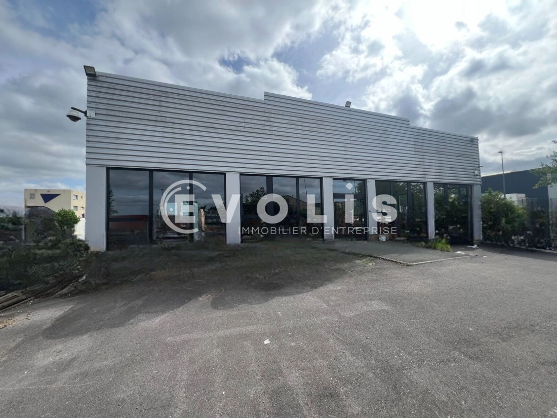 Photo 1 – location Entrepôts / activités	CARVIN (62220)
