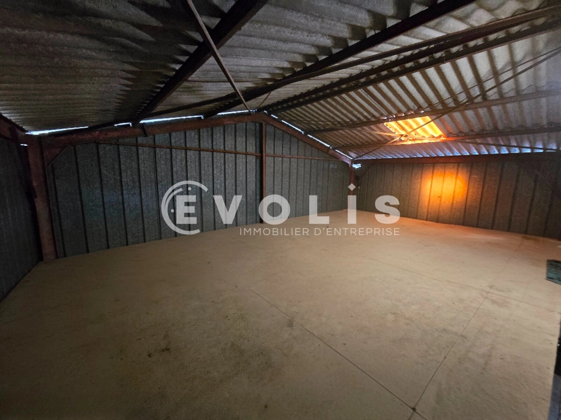 Photo 6 – location Entrepôts / activités	VILLEBON SUR YVETTE (91140)
