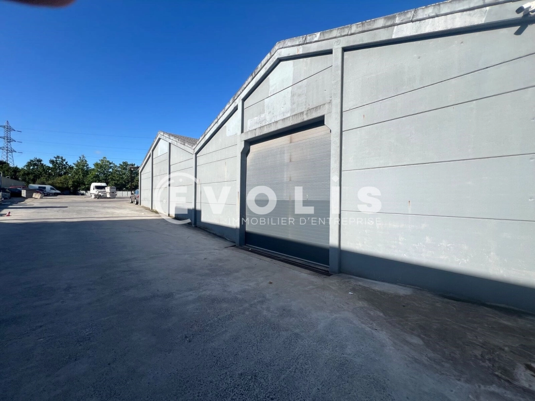 Photo 1 – location Entrepôts / activités	ROUBAIX (59100)