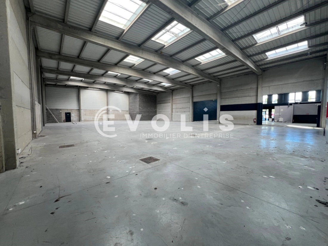 Photo 5 – location Entrepôts / activités	HALLENNES LEZ HAUBOURDIN (59320)