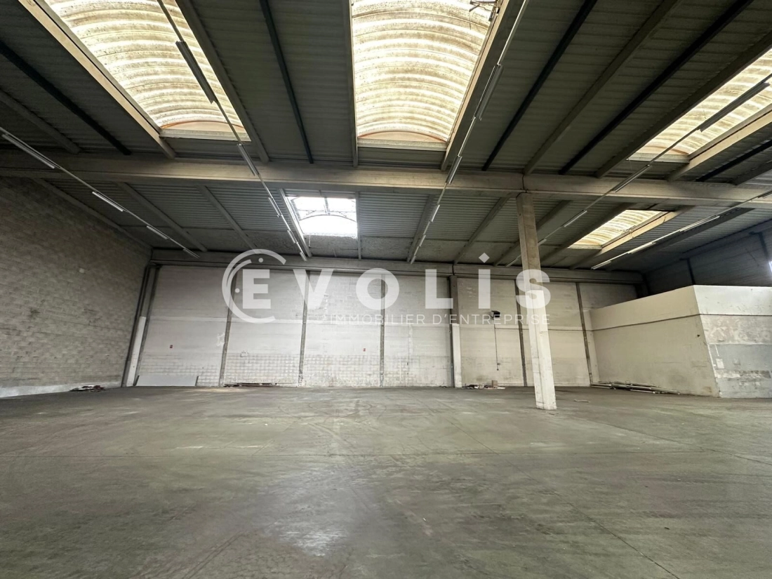Photo 2 – location Entrepôts / activités	GENNEVILLIERS (92230)