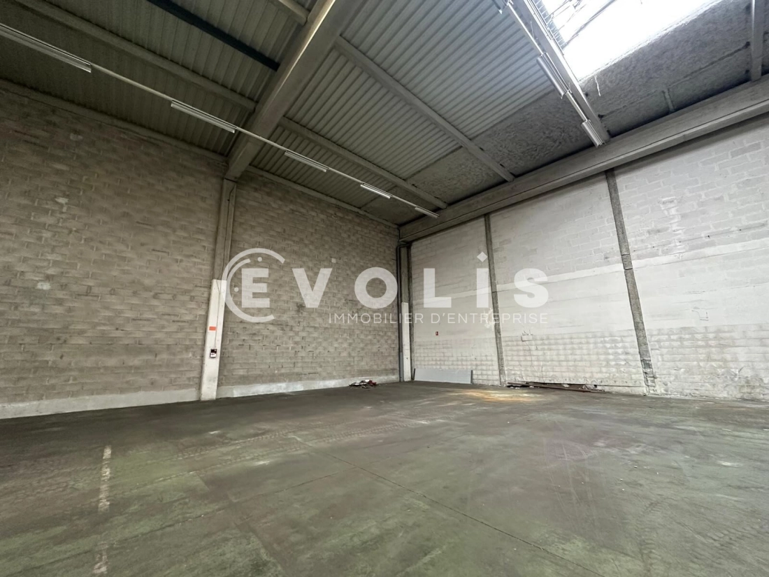 Photo 7 – location Entrepôts / activités	GENNEVILLIERS (92230)