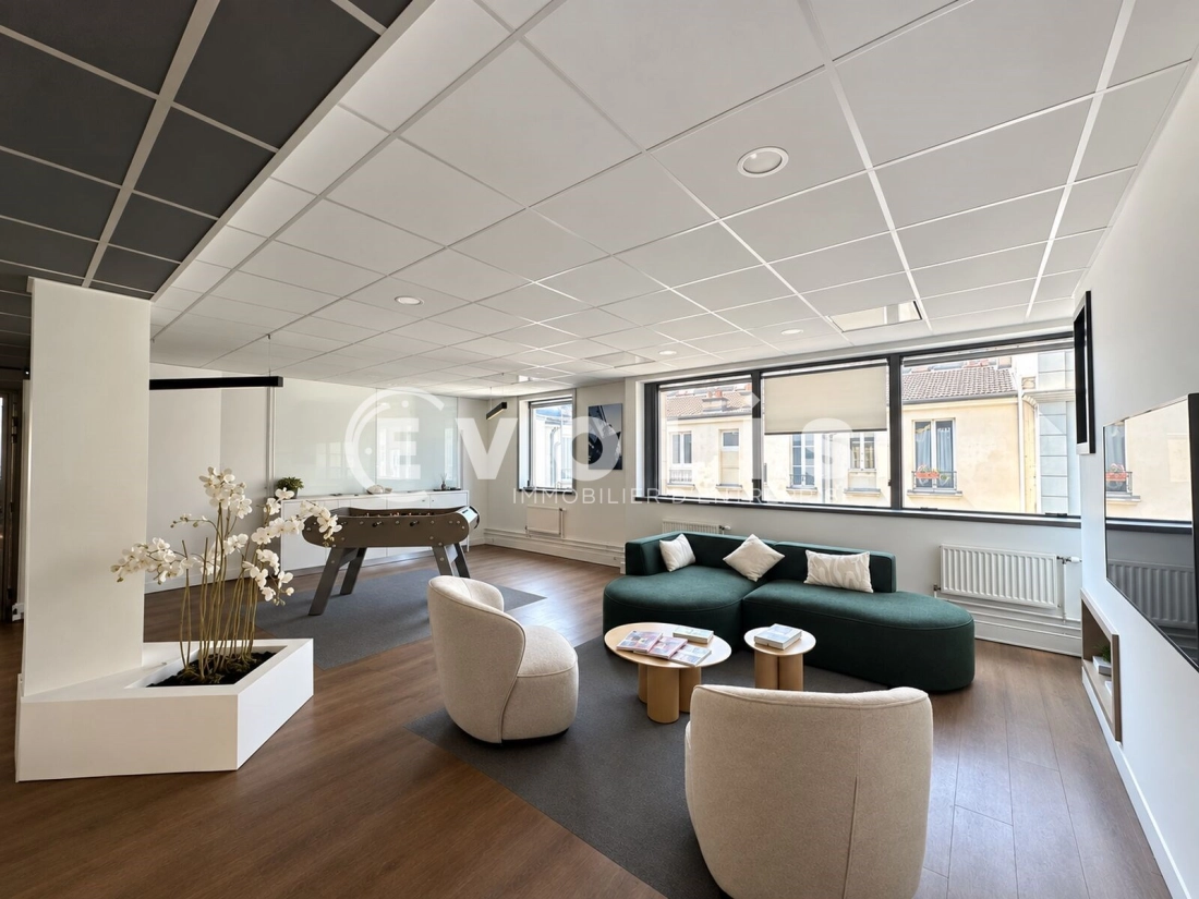 Photo 1 – location bureaux	LEVALLOIS PERRET (92300)