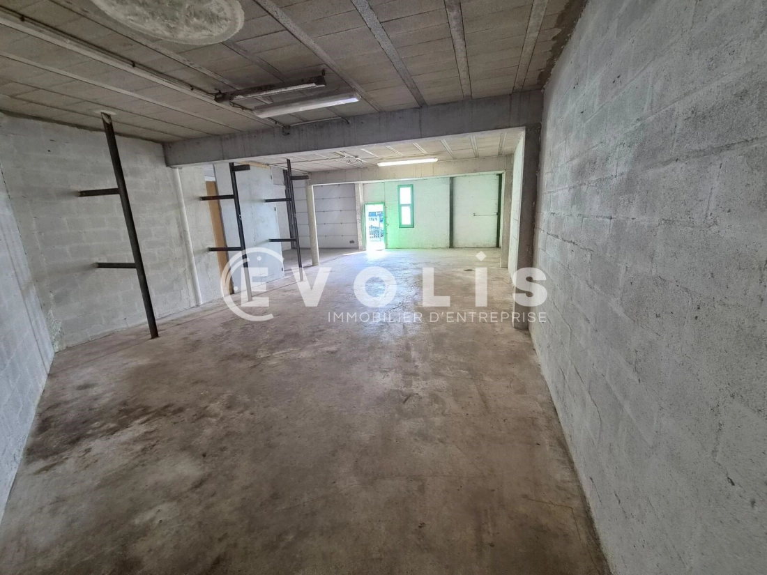 Photo 3 – location Entrepôts / activités	CHAMPIGNY SUR MARNE (94500)