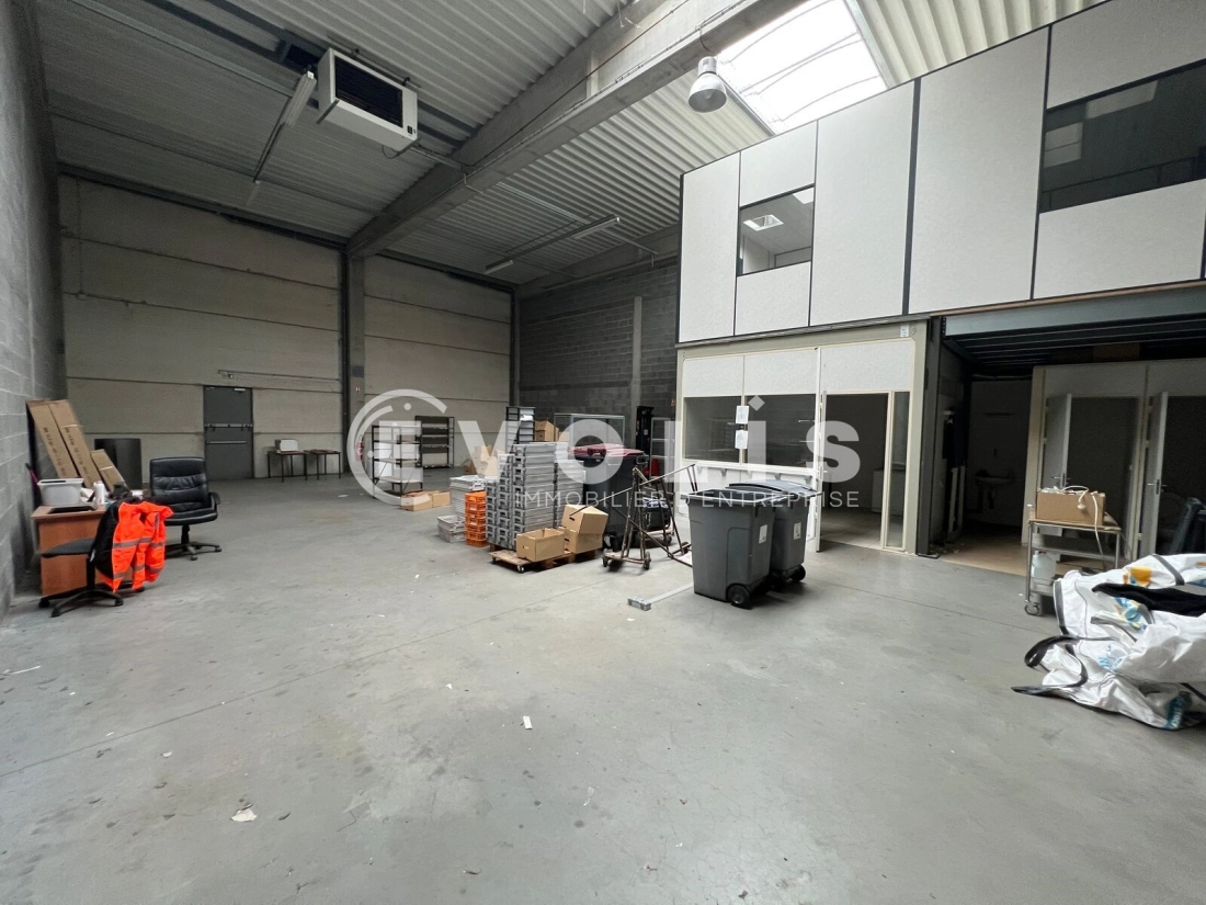 Photo 12 – location Entrepôts / activités	BONDUES (59910)