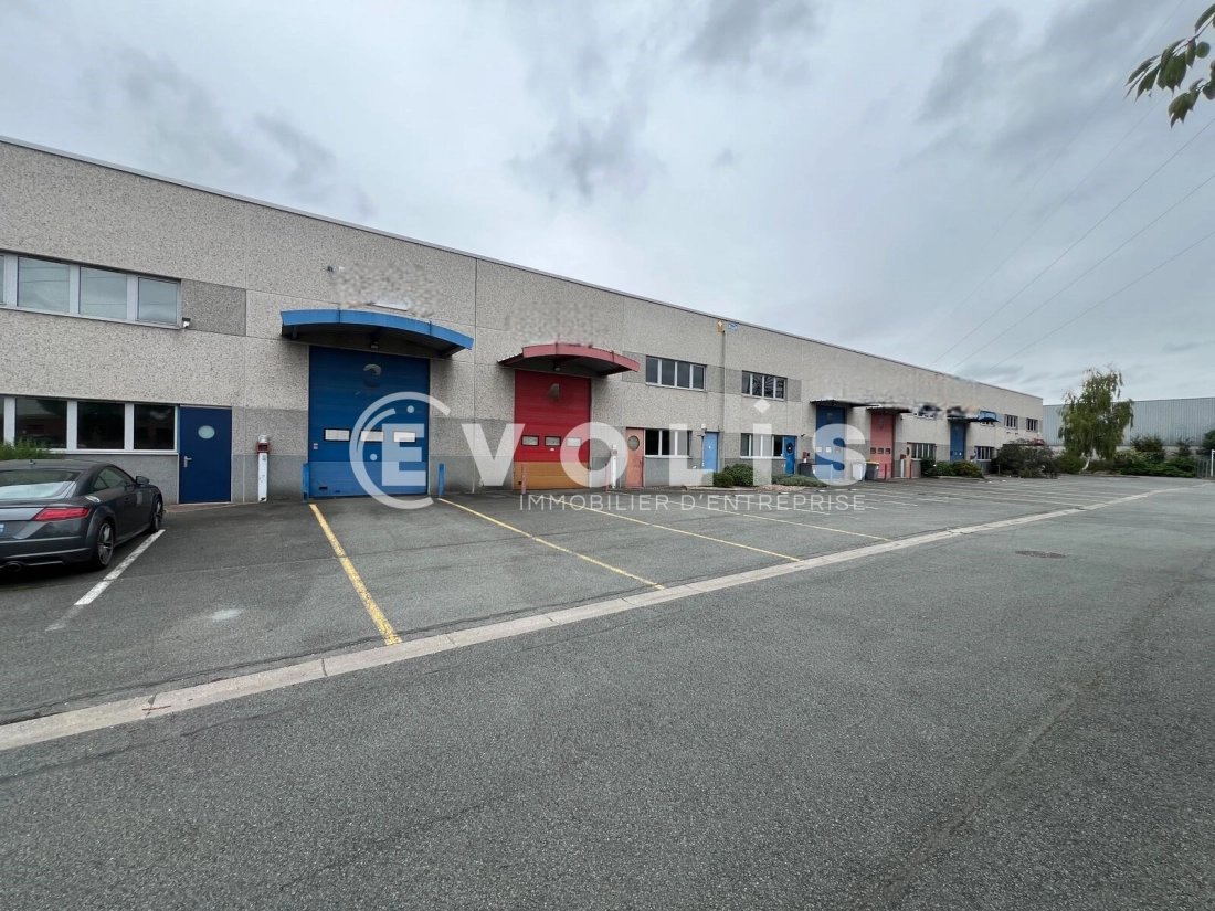 Photo 1 – location Entrepôts / activités	BONDUES (59910)