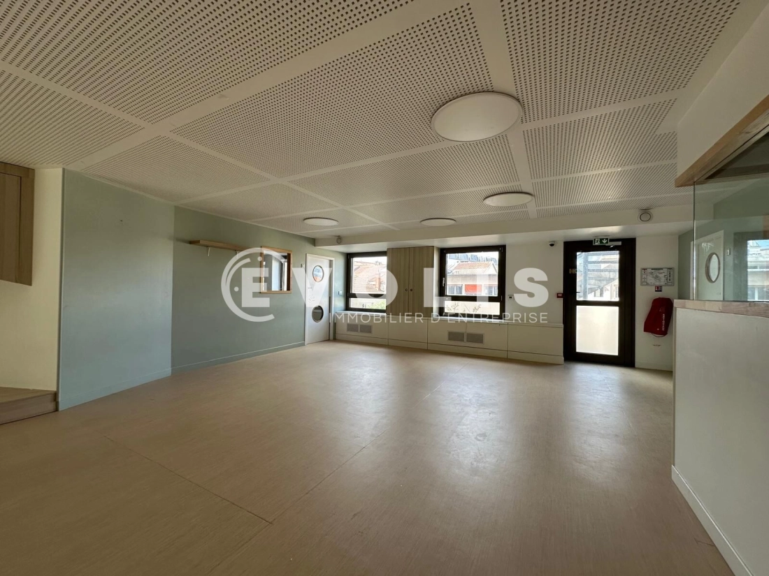 Photo 13 – vente bureaux	LA GARENNE COLOMBES (92250)