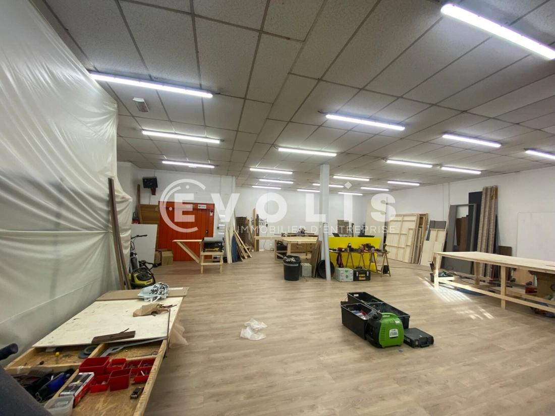Photo 3 – location Entrepôts / activités	FONTENAY SOUS BOIS (94120)
