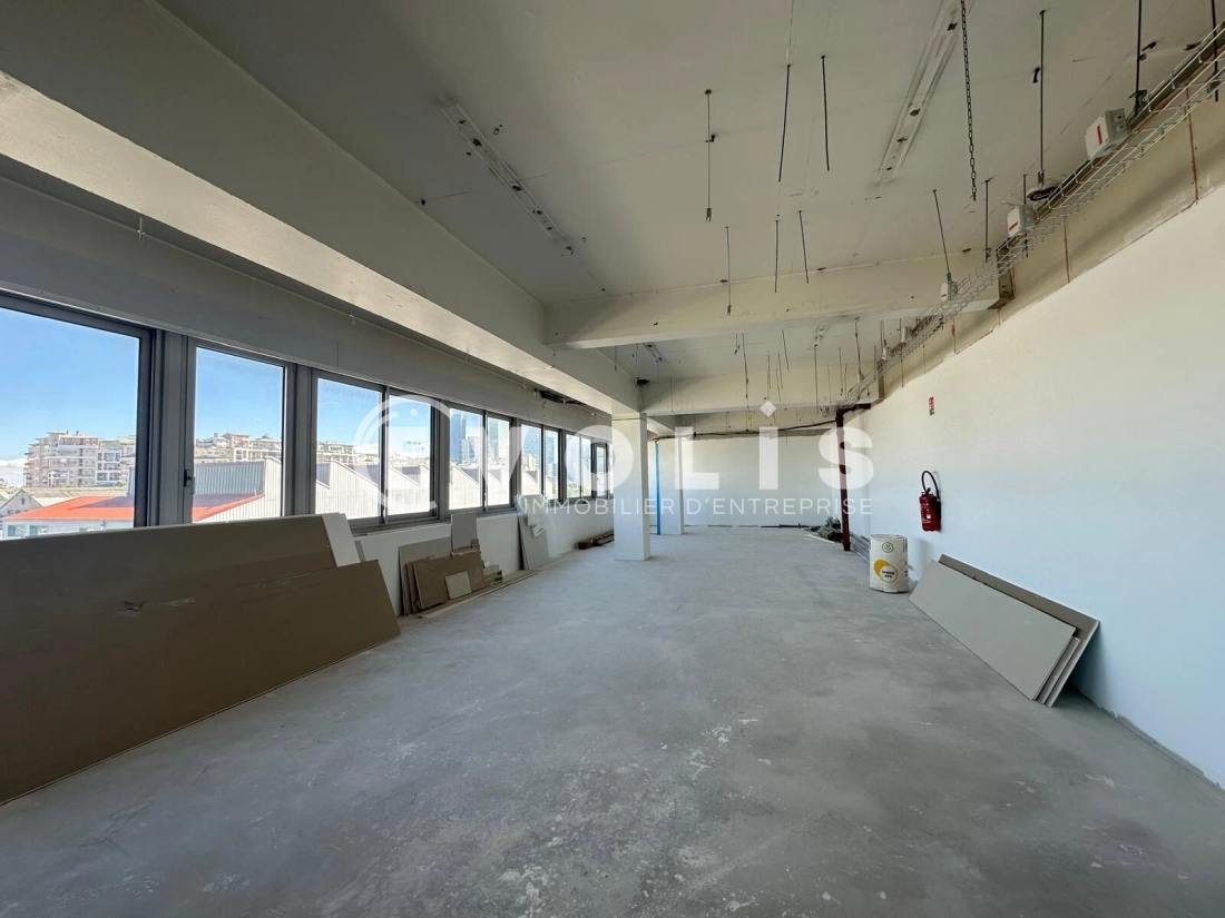 Photo 2 – location bureaux	NANTERRE (92000)