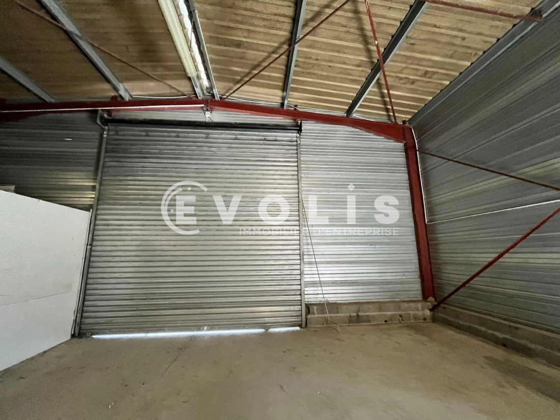 Photo 4 – location Entrepôts / activités	CARBON BLANC (33560)